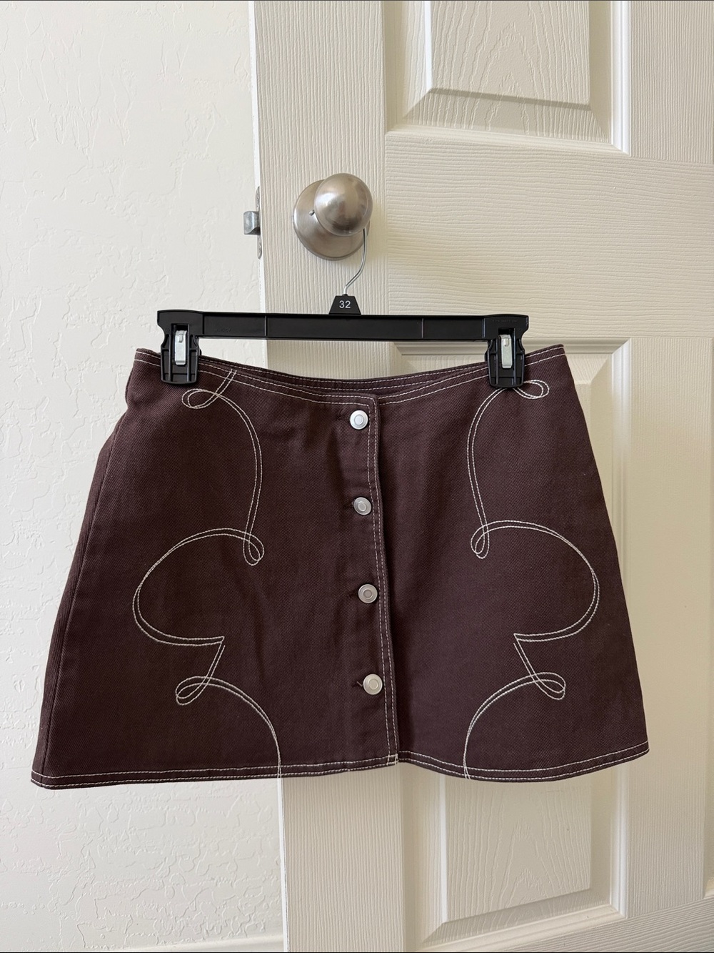 Gianni Bini Brown Mini Skirt with White Contrast Stitching
